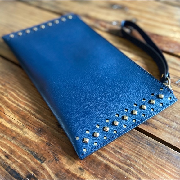 EUC Michael Kors Navy Blue Wristlet Clutch - Picture 2 of 3